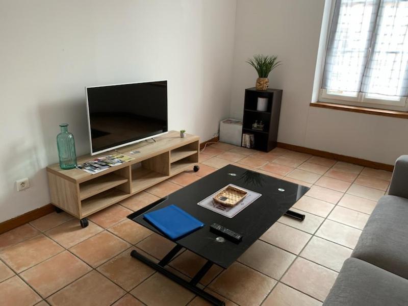 Appartement Avec Terrasse Gien Εξωτερικό φωτογραφία